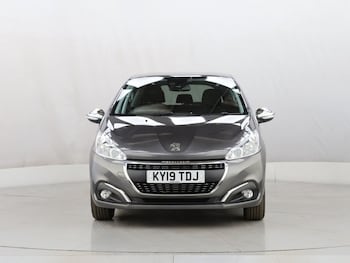 Used Peugeot 208 2019 for sale - 76010012: Photo
