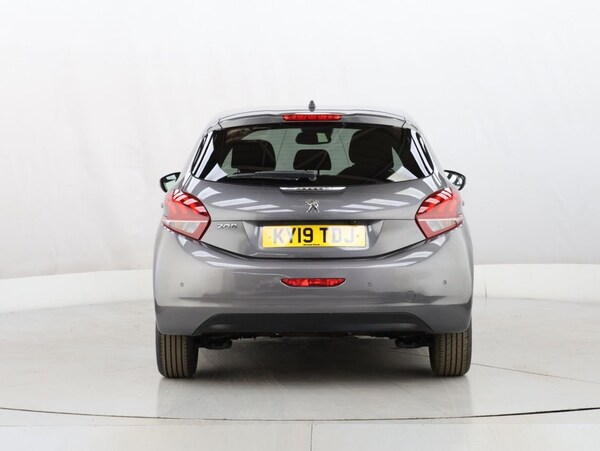 Used Peugeot 208 2019 for sale - 76010012: Photo 9