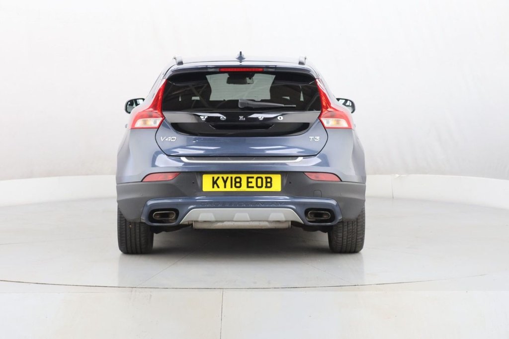 Used Volvo V40 2018 for sale - 77571888: Photo 9