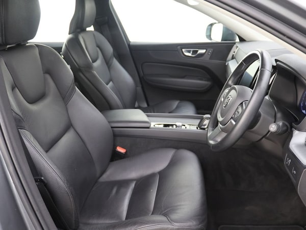 Used Volvo XC60 2020 for sale - 76255933: Photo 12