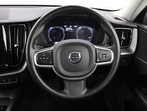 Used Volvo XC60 2020 for sale - 76255933: Photo 20