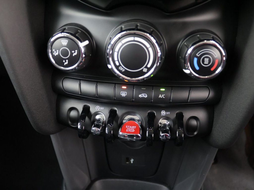 Used MINI Hatch 2019 for sale - 76552038: Photo 14