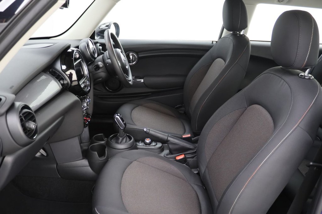 Used MINI Hatch 2019 for sale - 76552038: Photo 21