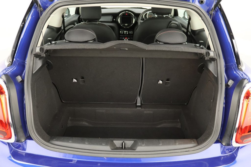 Used MINI Hatch 2019 for sale - 76552038: Photo 24