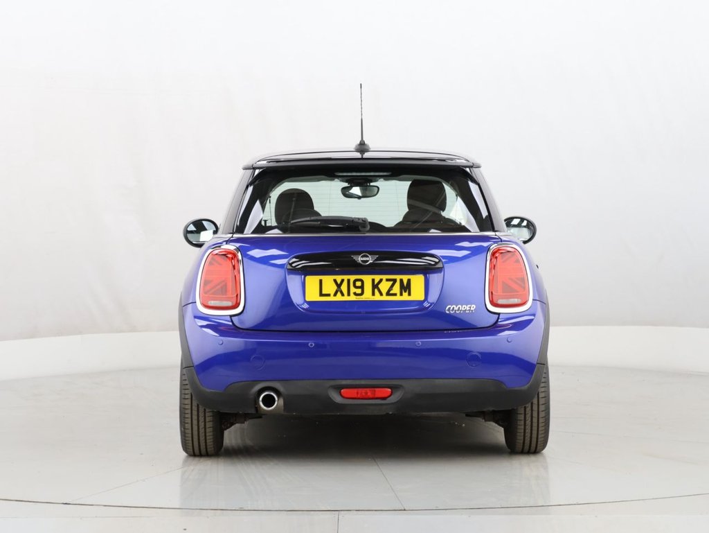 Used MINI Hatch 2019 for sale - 76552038: Photo 9