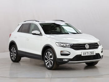 Used Volkswagen T-Roc 2022 for sale - 76665643: Photo