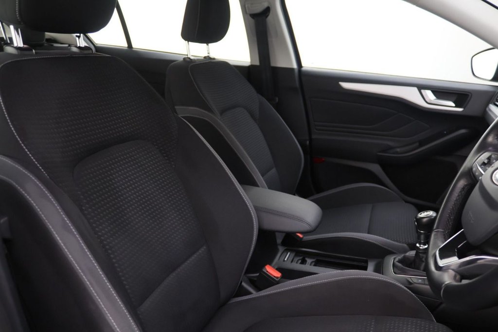 Used Ford Focus 2018 for sale - 77919601: Photo 11