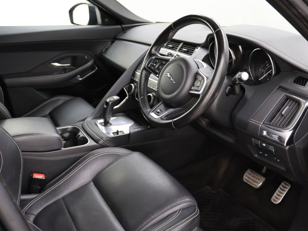 Used Jaguar E-Pace 2018 for sale - 76132354: Photo 12
