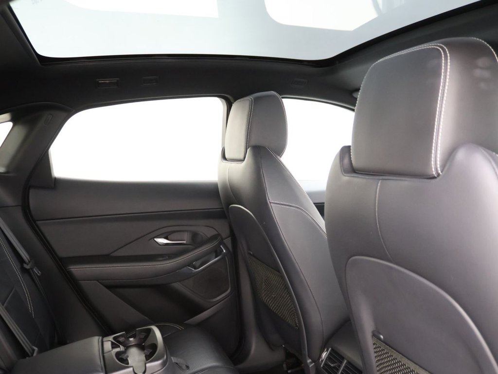 Used Jaguar E-Pace 2018 for sale - 76132354: Photo 2
