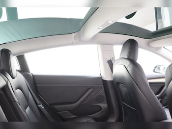 Used Tesla Model 3 2021 for sale - 78805927: Photo