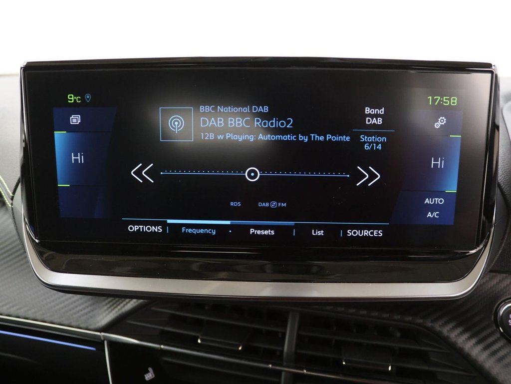 Used Peugeot 2008 2022 for sale - 76698149: Photo 14