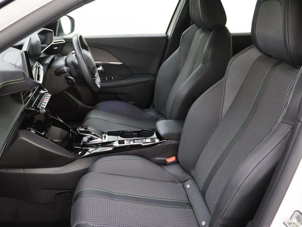 Used Peugeot 2008 2022 for sale - 76698149: Photo 24