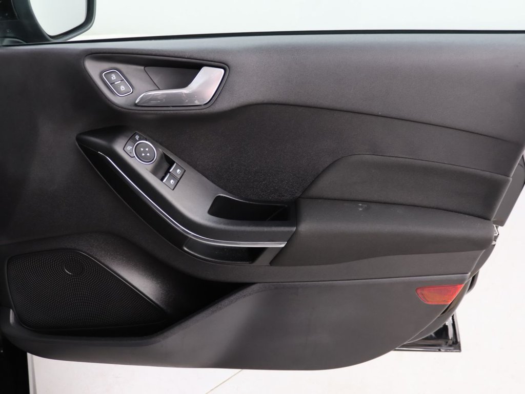 Used Ford Fiesta 2019 for sale - 76132333: Photo 25