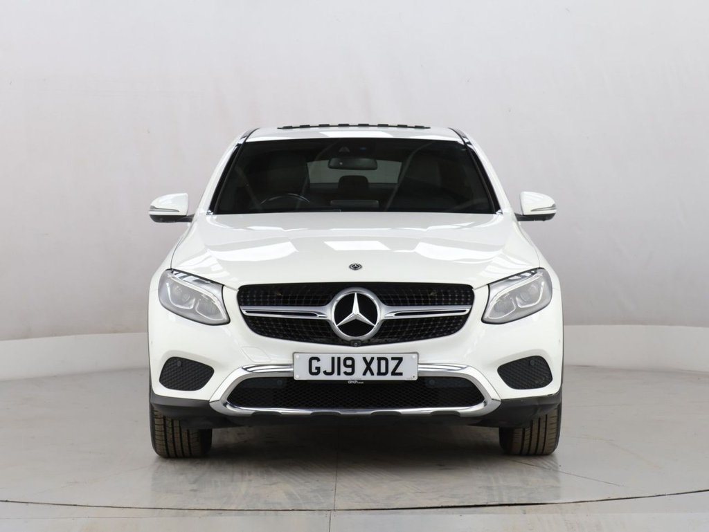 Used Mercedes-Benz GLC 2019 for sale - 76642203: Photo 5