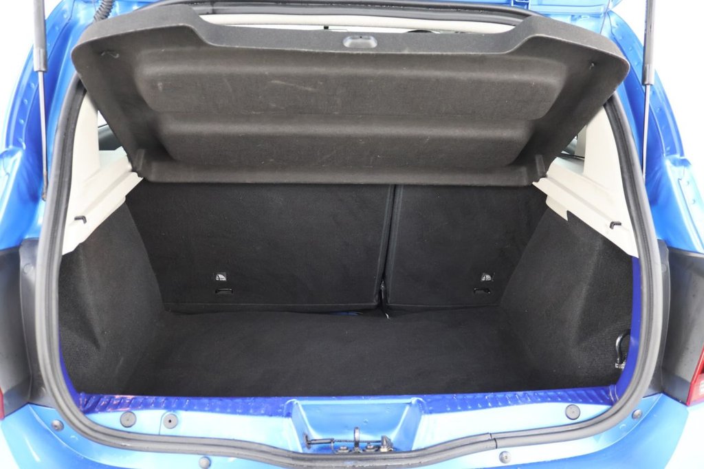 Used Dacia Sandero Stepway 2018 for sale - 76439321: Photo 25