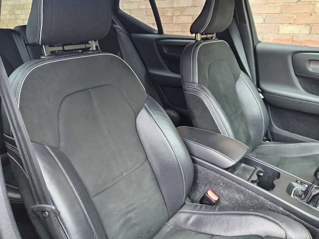 Used Volvo XC40 2019 for sale - 77792065: Photo 5