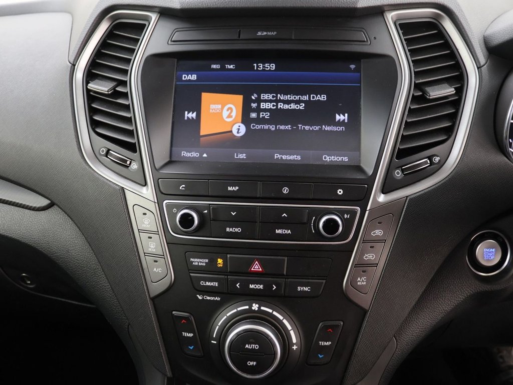 Used Hyundai Santa Fe 2016 for sale - 77520510: Photo 14