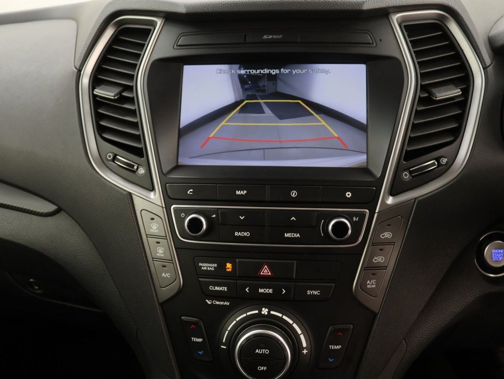 Used Hyundai Santa Fe 2016 for sale - 77520510: Photo 16