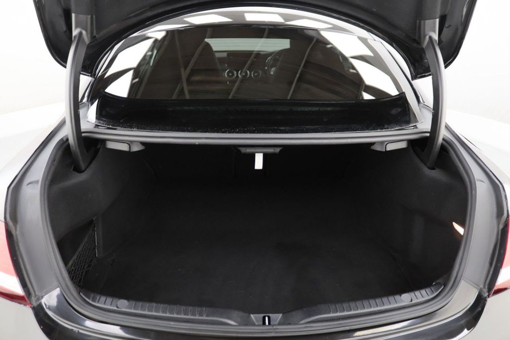 Used Mercedes-Benz C Class 2019 for sale - 77593792: Photo 24