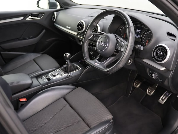 Used Audi A3 2017 for sale - 76147404: Photo 10