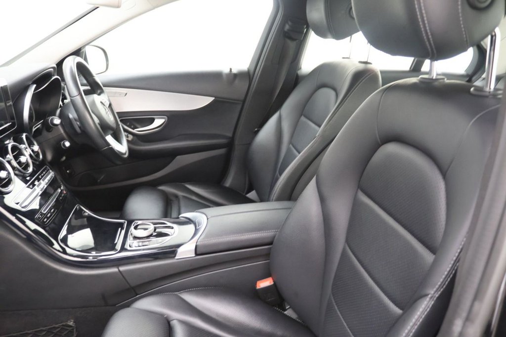 Used Mercedes-Benz C Class 2018 for sale - 77642330: Photo 21