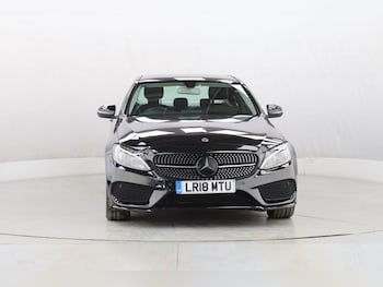 Used Mercedes-Benz C Class 2018 for sale - 77642330: Photo