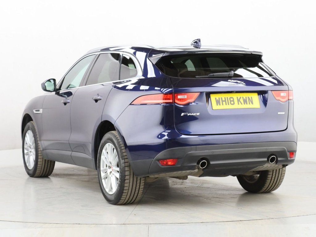 Used Jaguar F-Pace 2018 for sale - 76604391: Photo 7