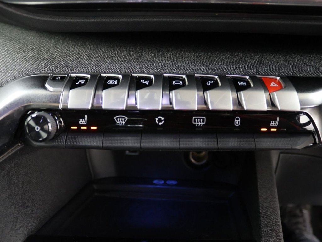 Used Peugeot 3008 2019 for sale - 76618019: Photo 12