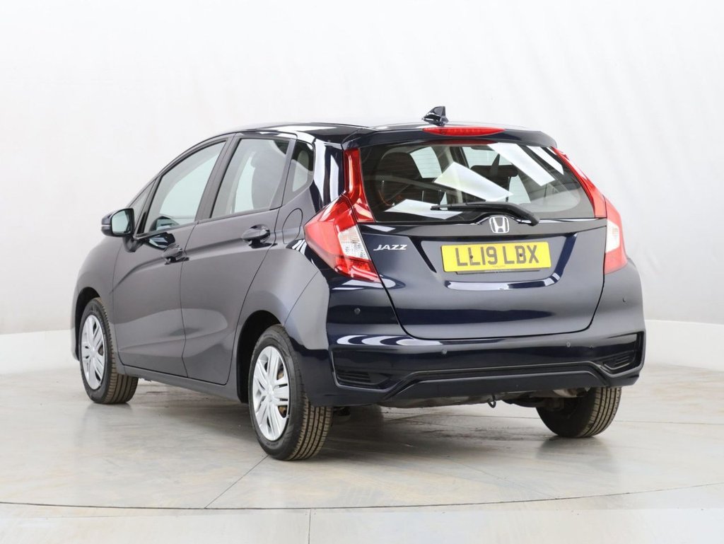 Used Honda Jazz 2019 for sale - 77919580: Photo 7