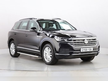 Used Volkswagen Touareg 2018 for sale - 78382225: Photo