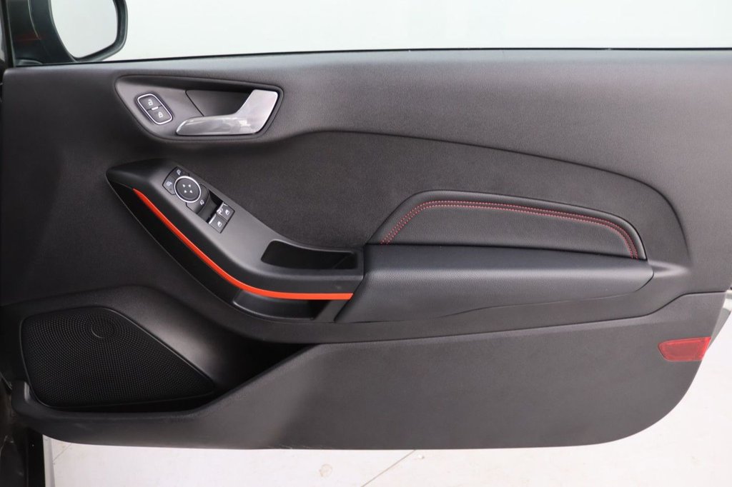 Used Ford Fiesta 2019 for sale - 76685904: Photo 25