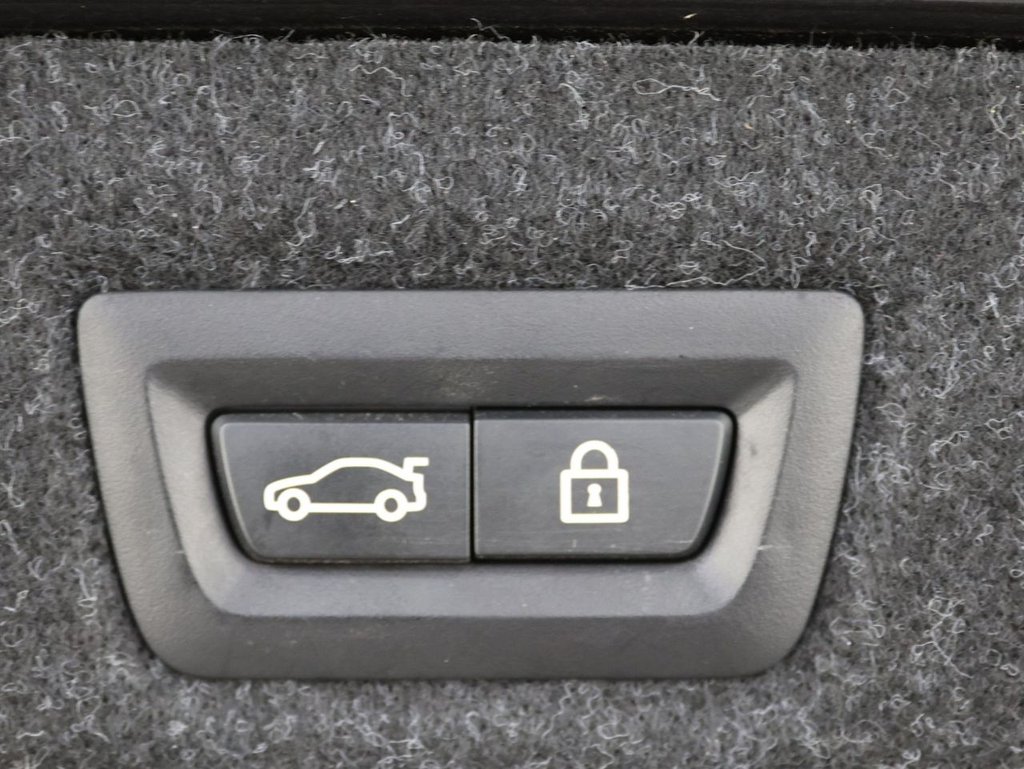 Used BMW 5 Series 2021 for sale - 76710865: Photo 28