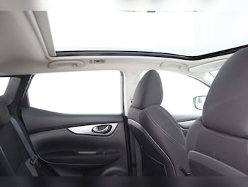Used Nissan Qashqai 2018 for sale - 78907869: Photo