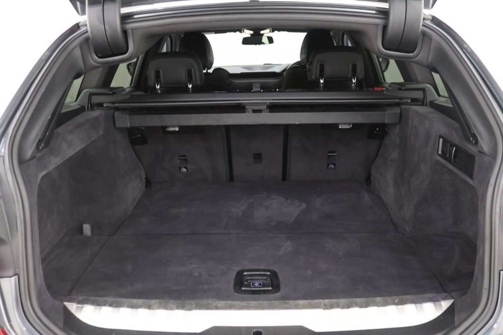 Used BMW 3 Series 2021 for sale - 77582868: Photo 26