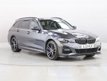 Used BMW 3 Series 2021 for sale - 77582868: Photo