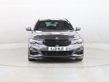 Used BMW 3 Series 2021 for sale - 77582868: Photo