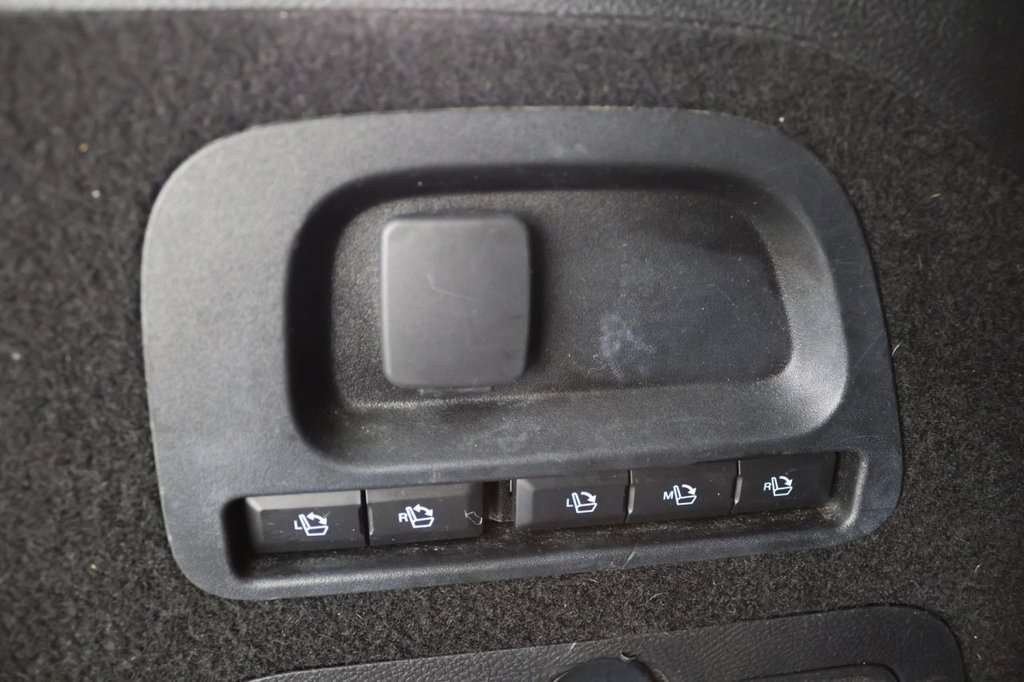 Used Ford Galaxy 2021 for sale - 76395628: Photo 30