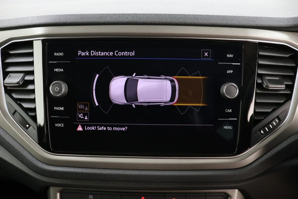 Used Volkswagen T-Roc 2021 for sale - 76333191: Photo 15