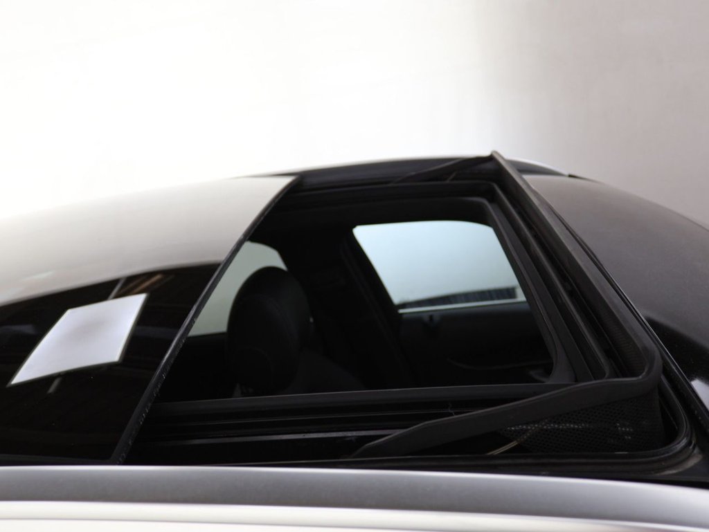 Used Mercedes-Benz GLC 2018 for sale - 77719618: Photo 18