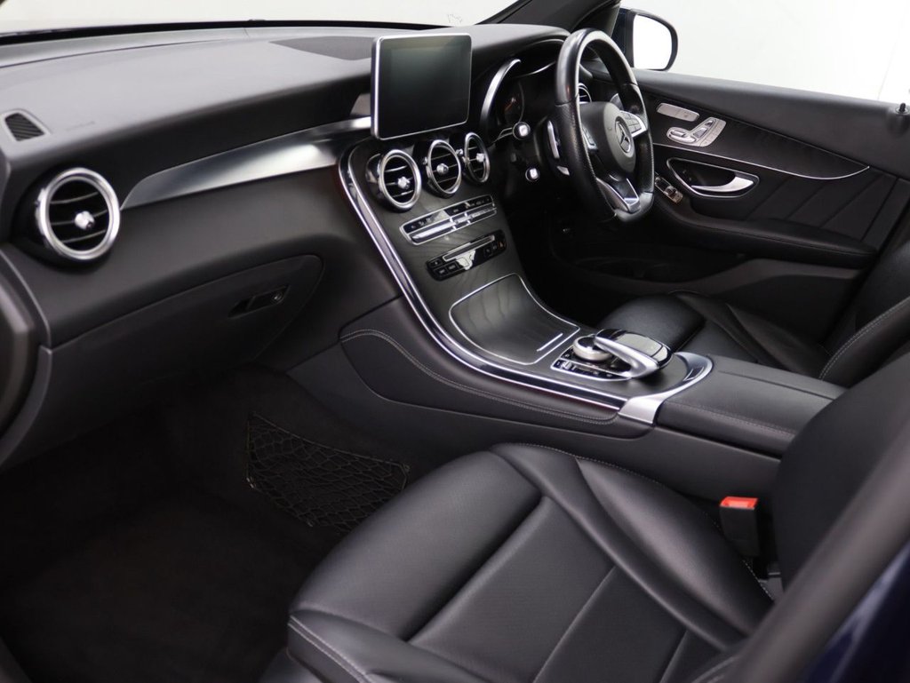 Used Mercedes-Benz GLC 2018 for sale - 77719618: Photo 25