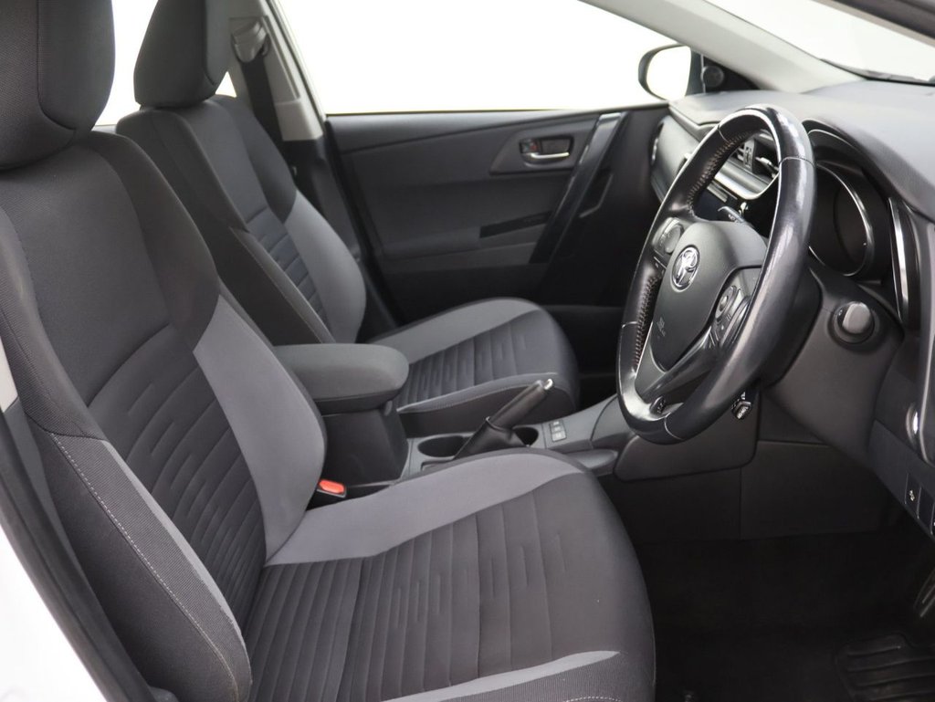 Used Toyota Auris 2018 for sale - 77806198: Photo 12