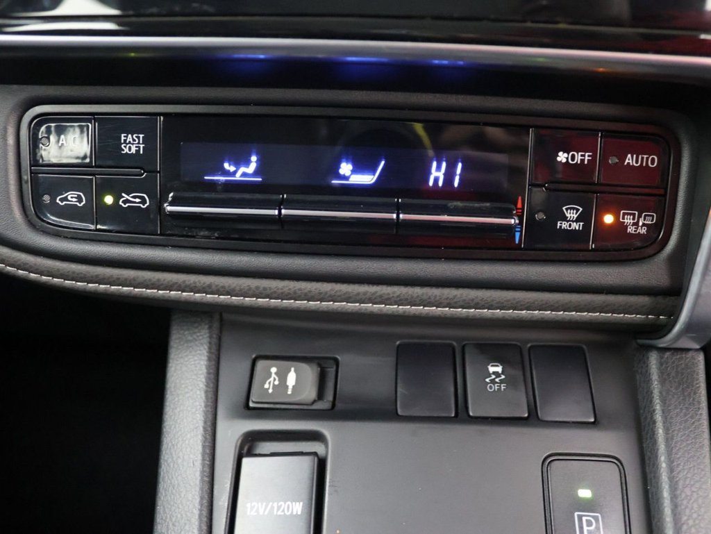 Used Toyota Auris 2018 for sale - 77806198: Photo 17