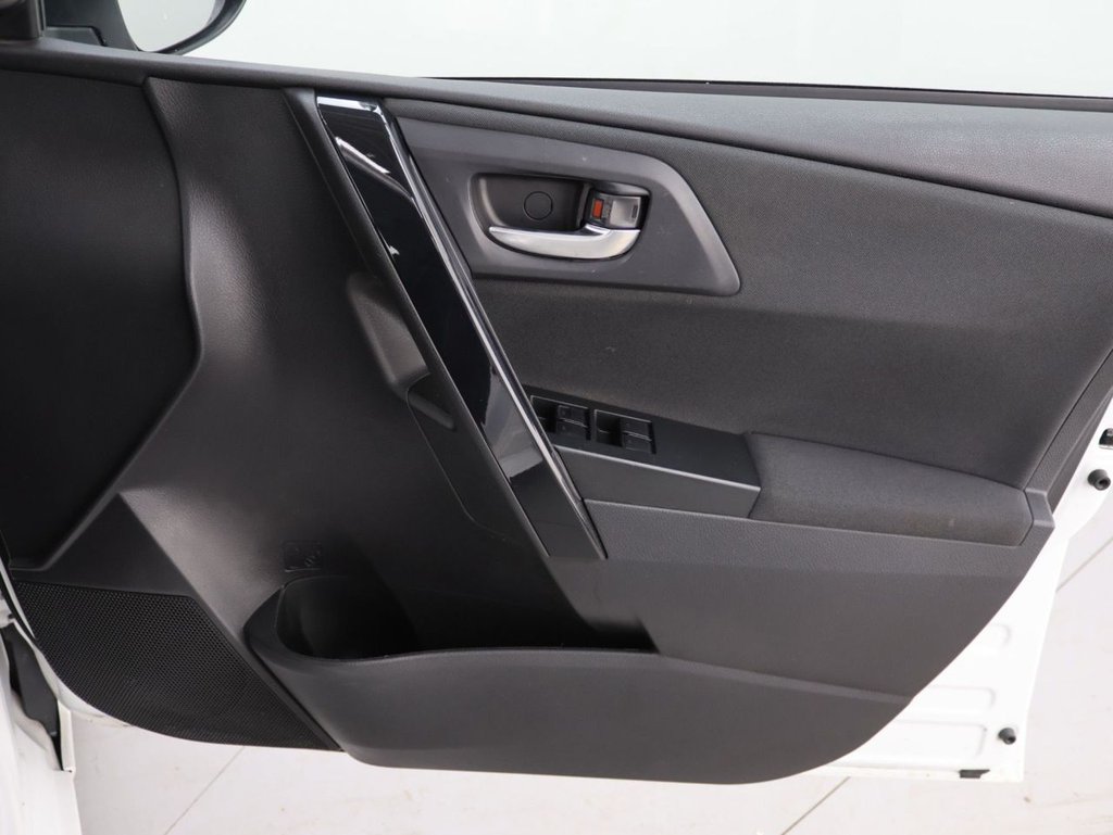 Used Toyota Auris 2018 for sale - 77806198: Photo 27