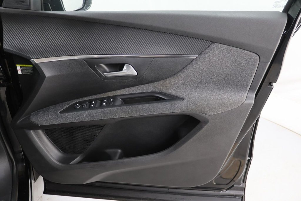 Used Peugeot 5008 2020 for sale - 77436367: Photo 29