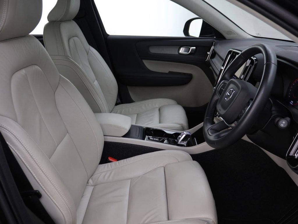 Used Volvo XC40 2021 for sale - 76469774: Photo 11