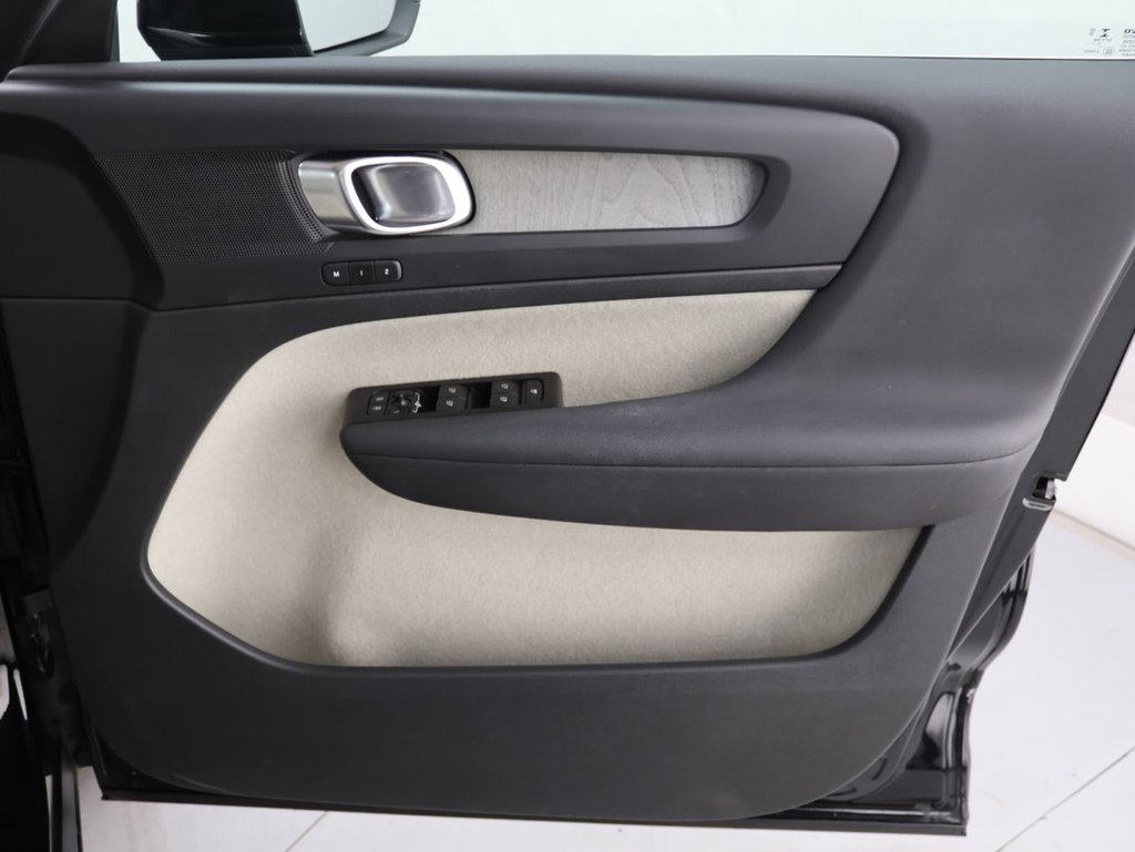 Used Volvo XC40 2021 for sale - 76469774: Photo 27