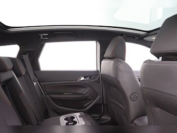 Used Peugeot 308 SW 2018 for sale - 78401177: Photo