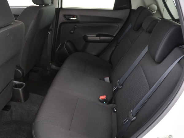 Used Suzuki Swift 2020 for sale - 76092410: Photo 21