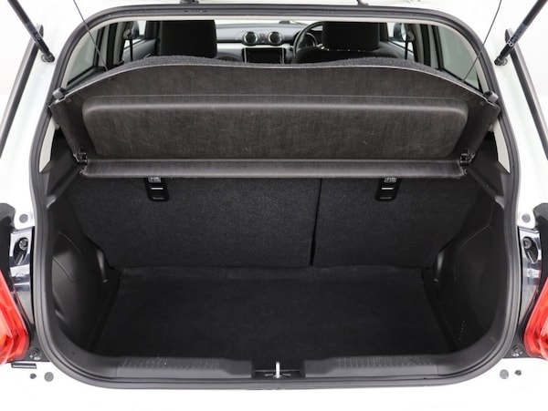 Used Suzuki Swift 2020 for sale - 76092410: Photo 25