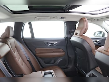 Used Volvo V60 2019 for sale - 78457734: Photo